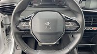 Peugeot 208 1.2 PureTech 75ch S&S Active Pack — photo 12