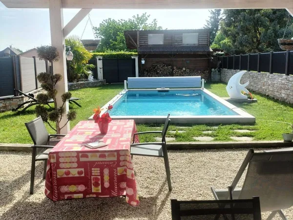 Maison 1 pièce 125 m²