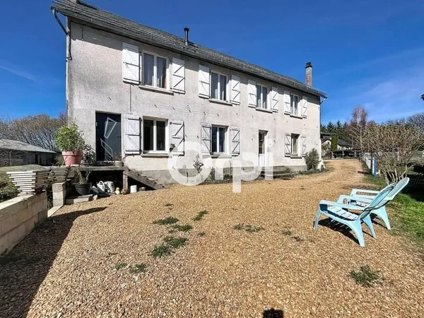 Maison 4 pièces 140 m²