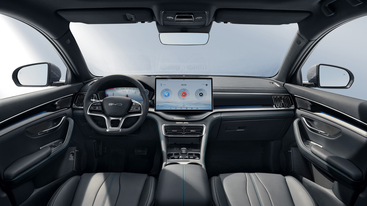 BYD Seal U 1.5l DM-i 218 ch PHEV — photo 5