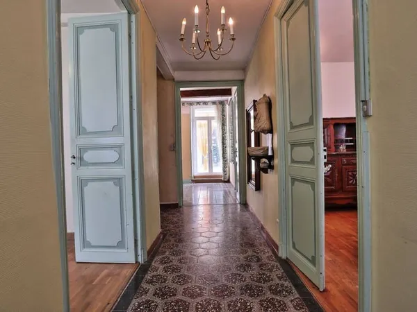 Maison 8 pièces 155 m²