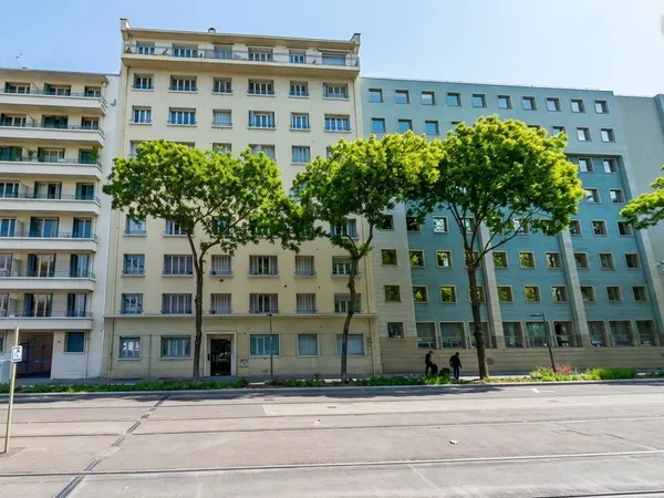 Espace de stockage / Box privatif 9m² - Lyon 3 Villette