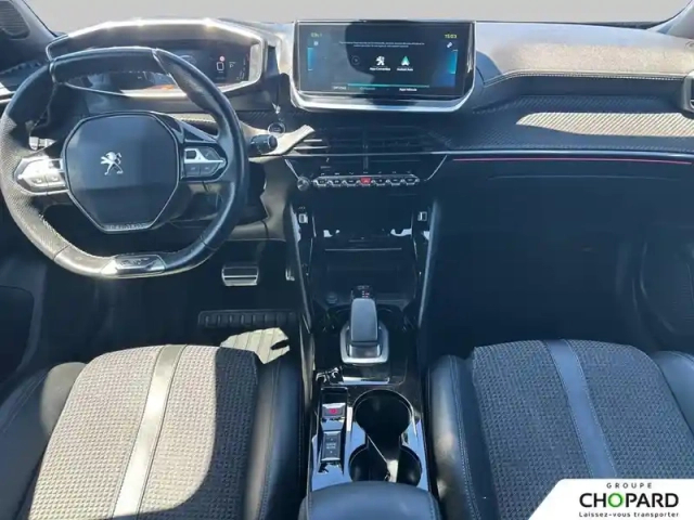 Peugeot 2008 electrique 136 ch — photo 12