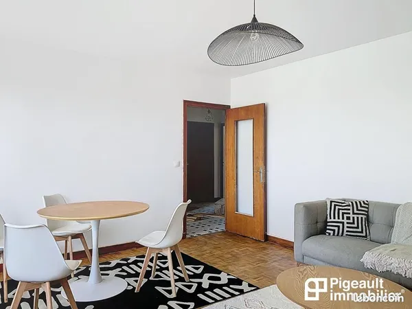 Appartement 4 pièces 80 m²