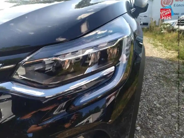Renault Captur 1.3 tce mild hybrid 140ch techno — photo 13