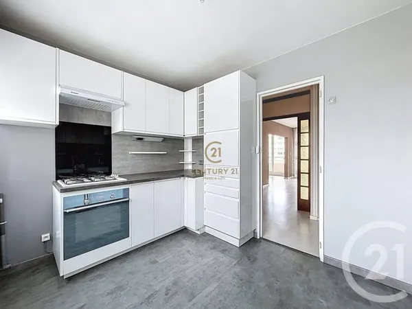 Appartement 4 pièces 92 m²