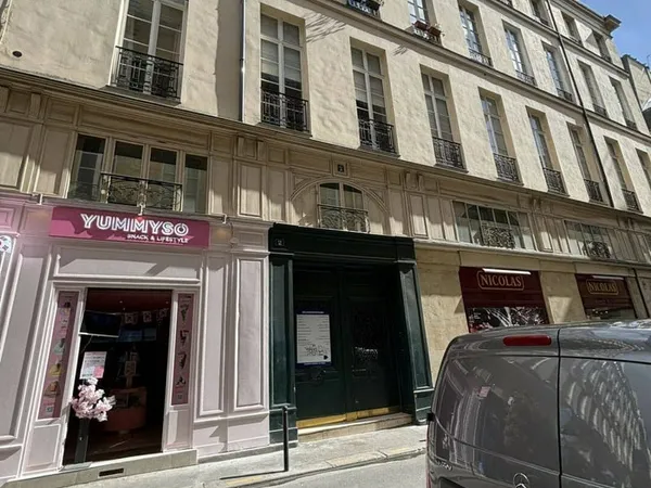 Bureau 174 m²
