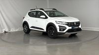 Dacia Sandero 1.0 TCe 90ch Confort CVT -22 — photo 3