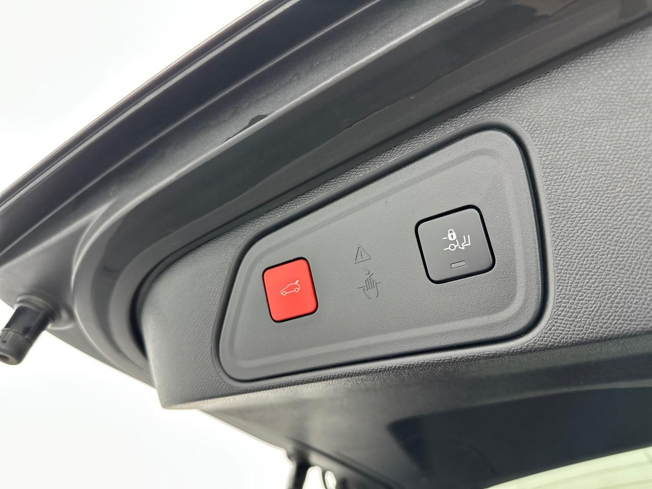 Peugeot 3008 hybrid 225 e-eat8 gt pack — photo 37