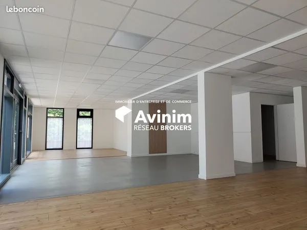 Local commercial 111 m² Voiron