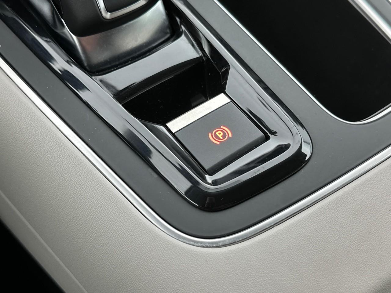 Citroën C5 Aircross puretech 130 s&s eat8 shine — photo 33