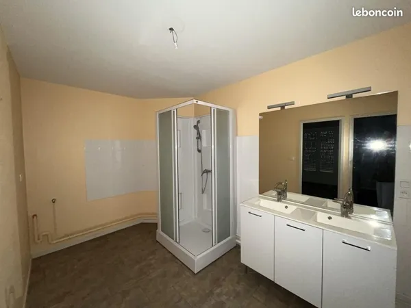Appartement 3 pièces 84 m²