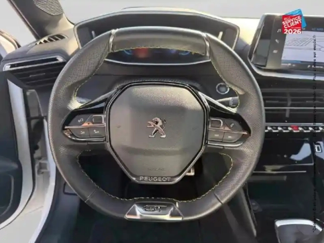 Peugeot 208 1.2 puretech 100ch s&amp;s gt — photo 12