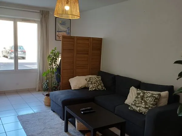 Très beau T2 Quartier Jardin Public