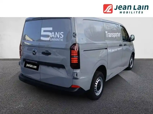 Volkswagen Transporter van l1h1 2.0 tdi 150 bvm6 — photo 5
