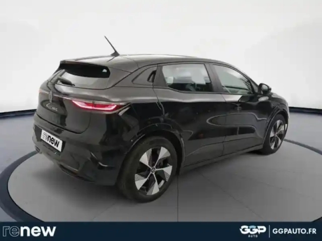 Renault Megane e-tech electric ev60 220ch equilibre super charge — photo 5