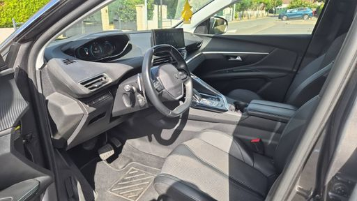 Peugeot 3008 1.6 THP 300 Hybrid4 EAT8 - Allure Pack – 2021 – 98045 km – Hybride rechargeable – Boîte Automatique — photo 36