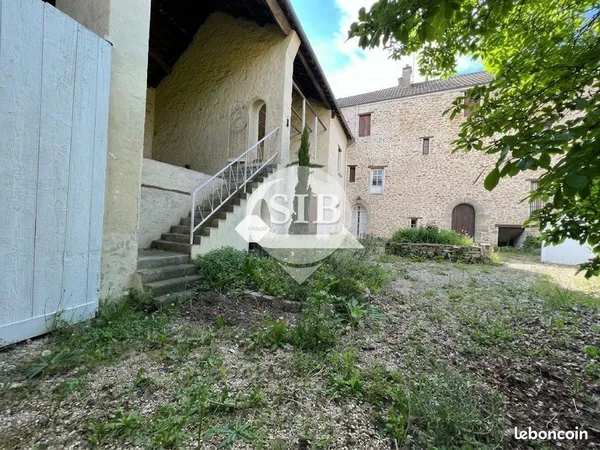 Propriété 9 pièces 320 m²