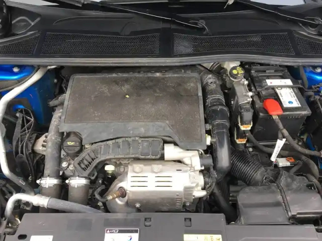 Peugeot 308 puretech 130ch s&amp;s bvm6 — photo 47