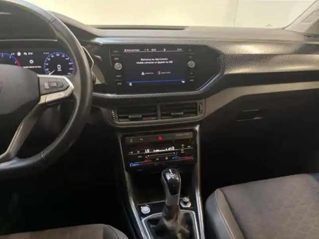 Volkswagen T-Cross 1.0 tsi 110 start/stop dsg7 r-line tech — photo 10