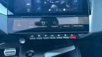 Peugeot 308 1.2 Hybrid 136ch GT e-DCS6 — photo 30