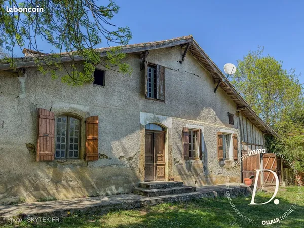 Maison 5 pièces 180 m²