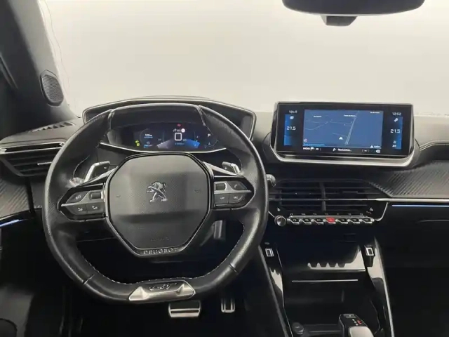Peugeot 2008 puretech 130 s&amp;s eat8 — photo 23