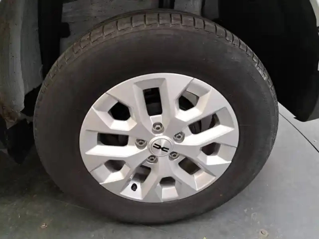 Dacia Duster eco-g 100 4x2 — photo 17
