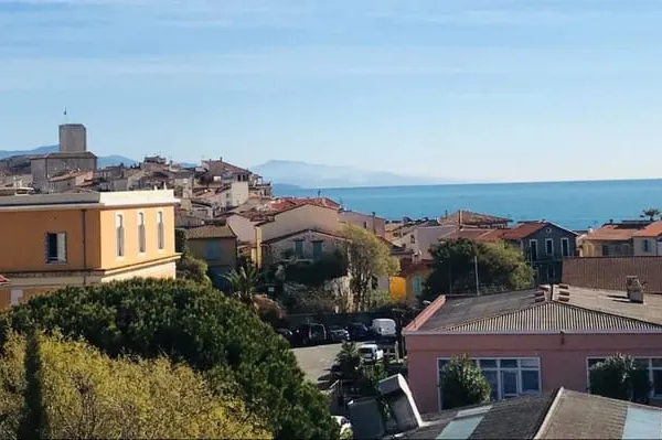 Charmant trois pièces de 67m² avec terrasse