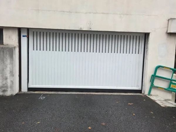 Box parking sécurisé