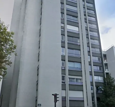 Emplacement Parking 121 rue Manin