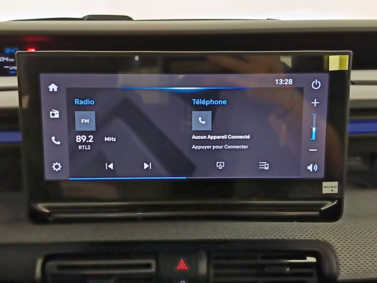 Citroën C3 turbo 100 ch manuelle plus — photo 13