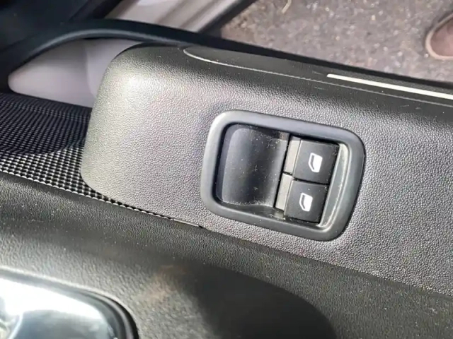Citroën C3 puretech 83 ch bvm5 — photo 142