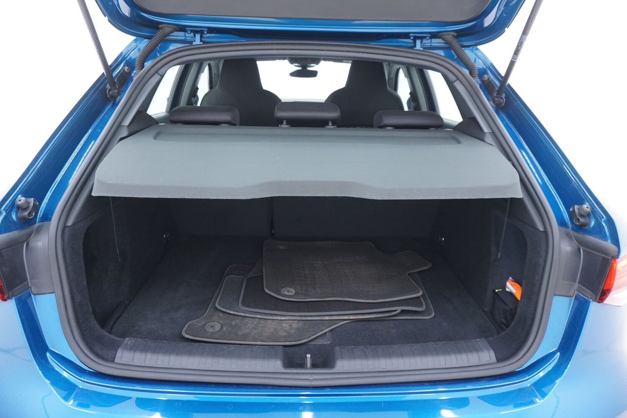 Audi A3 Sportback — photo 14