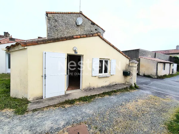 LUCON MAISON DE VILLE AVEC GARAGE