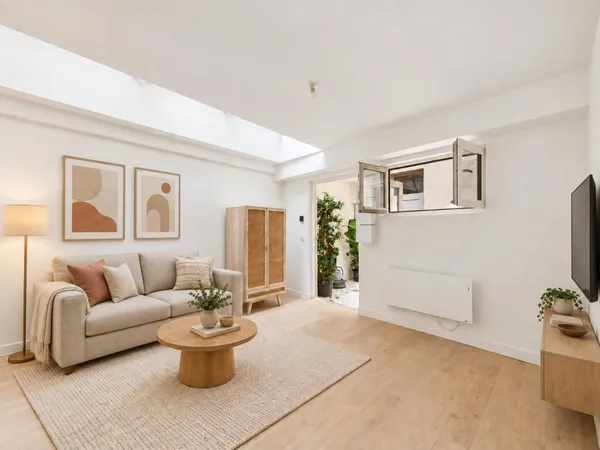Vends appartement rénové - 21 m² - 1 pièce, 1 chambre - Paris 9Eme Arrondissement