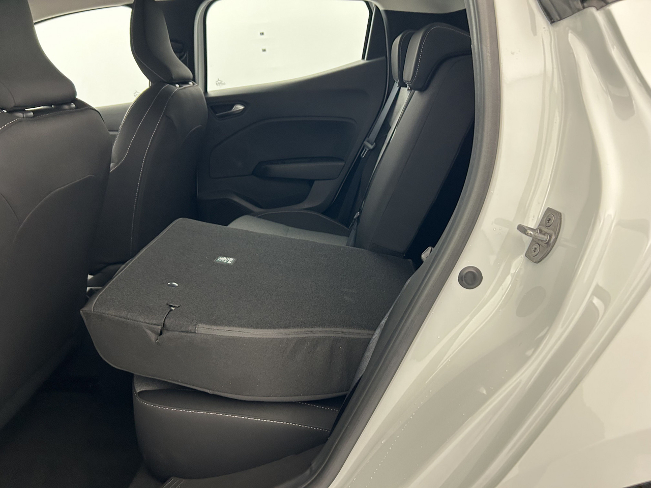 Renault Clio 5 — photo 11
