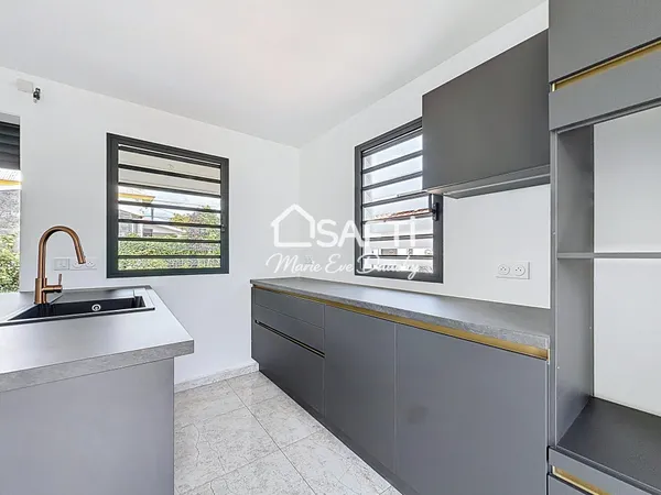 Baie-Mahault - villa T4 neuve