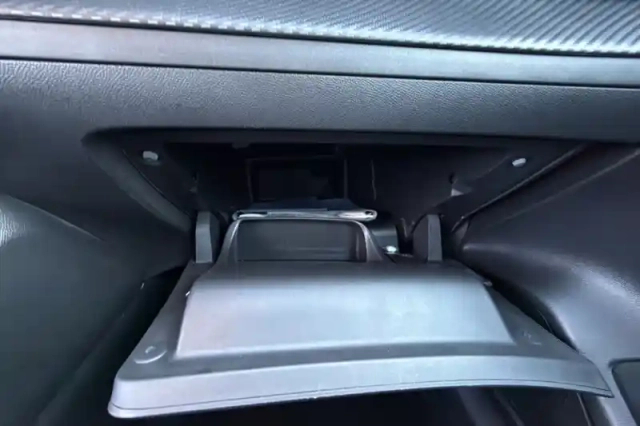 Peugeot 208 puretech 75 s&amp;s bvm5 — photo 70