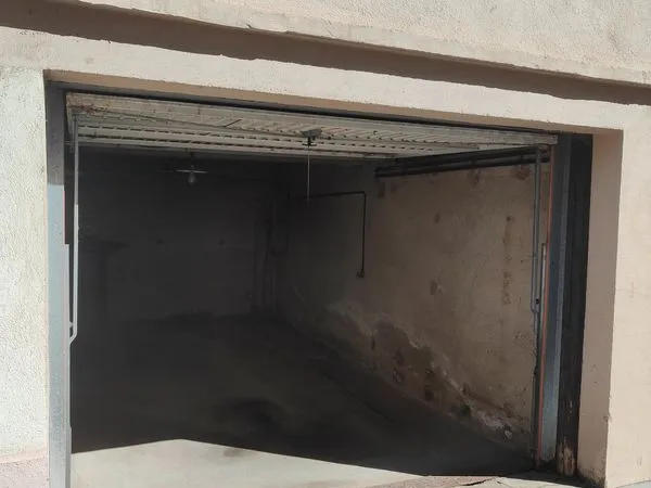 Garage et parking Vente Saint-Étienne 17m² 10000€