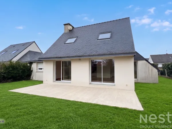 A VENDRE - ERDEVEN - Maison 4 pièces avec jardin et vie de plain-pied