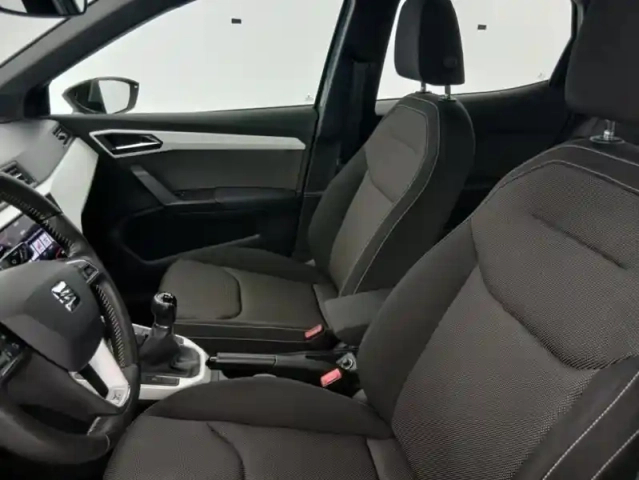 Seat Arona 1.0 ecotsi 95 ch start/stop bvm5 xcellence — photo 14