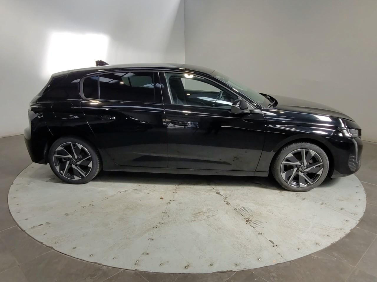 Peugeot 308 puretech 130ch s&s eat8 allure pack — photo 6