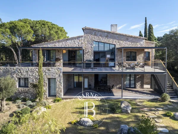Porto-Vecchio, Domaine de Cala Rossa, Villa 7 chambres, piscine et plage à pied