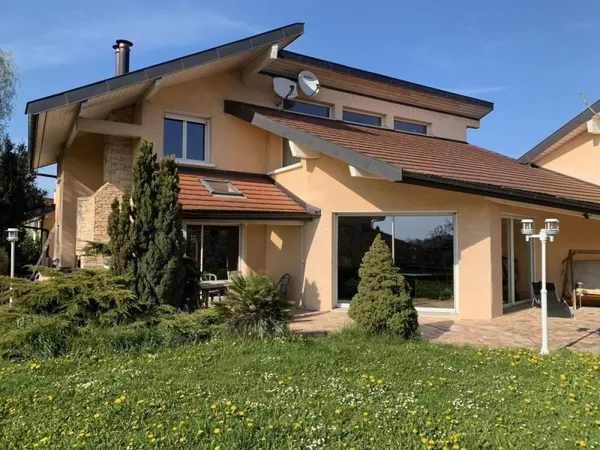 Villa avec piscine intérieur Veigy-Foncenex
