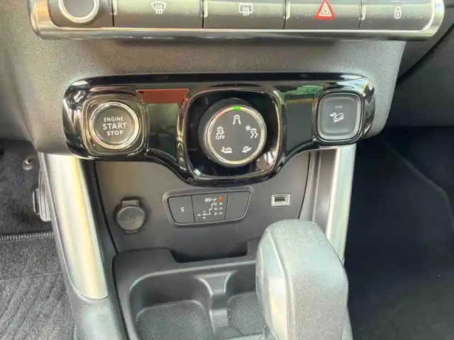 Citroën C3 Aircross puretech 130ch s&amp;s rip curl eat6 — photo 15