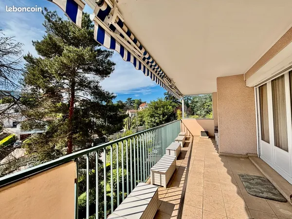 Vends appartement 96m² Sainte-Foy-lès-Lyon