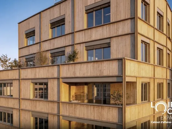 Local professionnel 172 m²