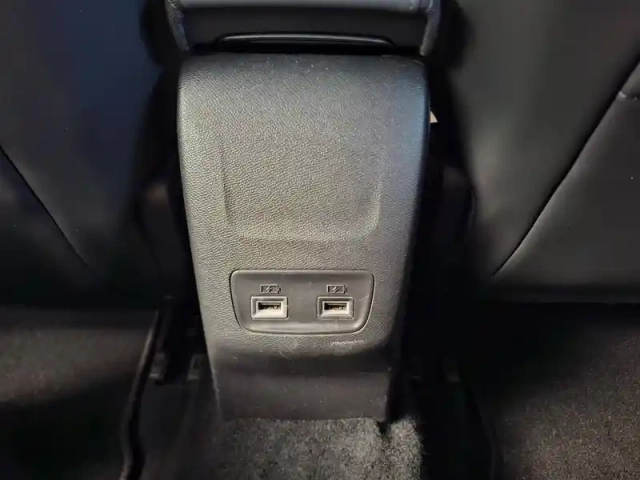 Peugeot 208 puretech 100 s&amp;s bvm6 — photo 7