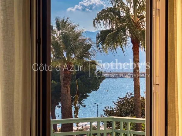 Appartement 4 pièces 145 m²